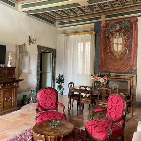 Palazzo Lauri Spoleto Lägenhet Exteriör bild