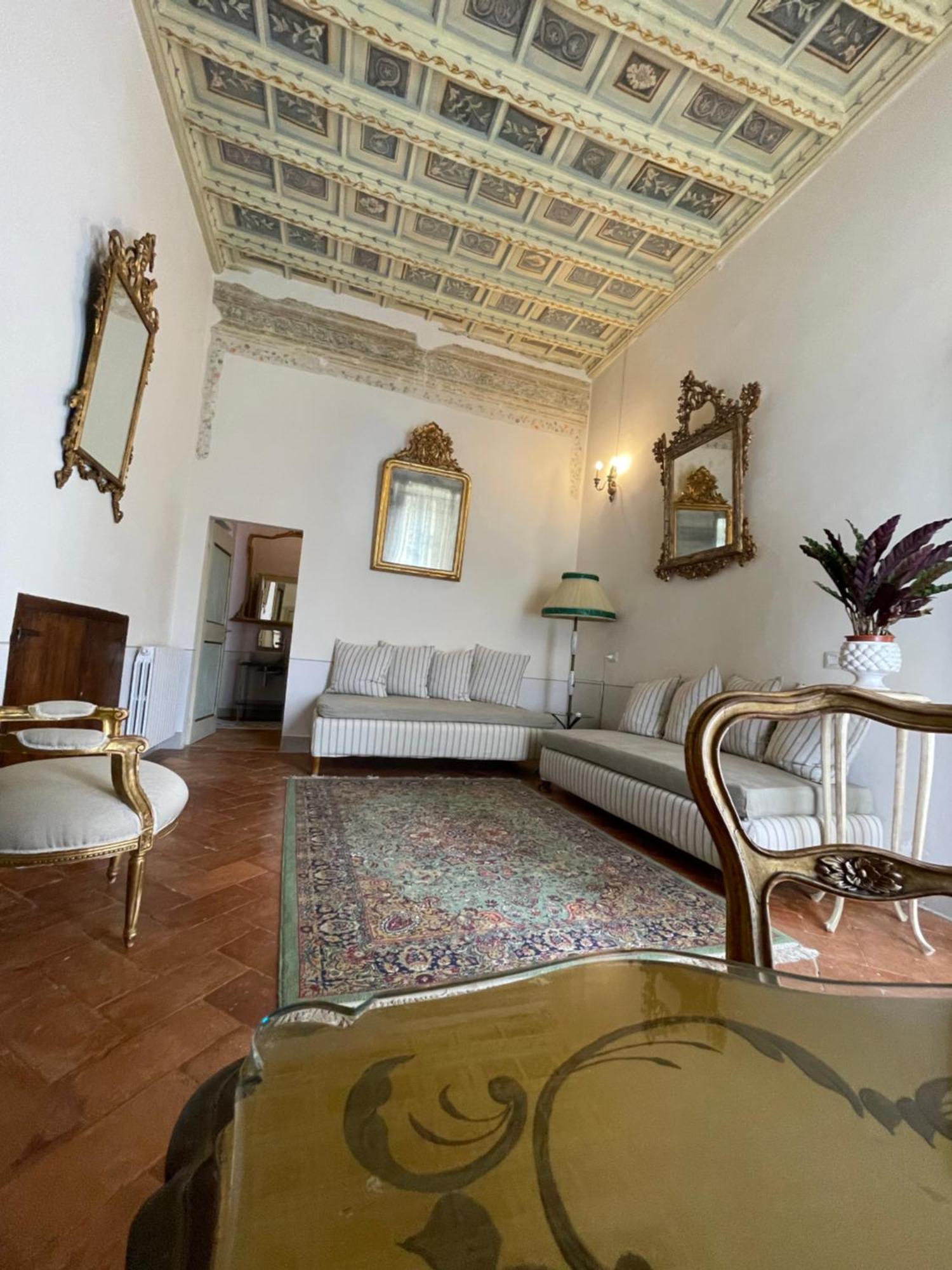 Palazzo Lauri Spoleto Lägenhet Exteriör bild